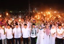 Sungai Penuh Semarakkan Tahun Baru Islam, Wali Kota Lepas Pawai Obor 1 Muharam 1448 H