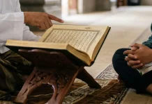 Hukum Melagukan Al-Quran, Ini Penjelasan Ulama dan Dalilnya
