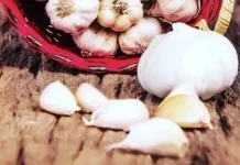 Khasiat Olesan Bawang Putih bagi Kesehatan