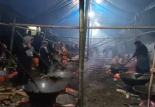 Gotong Royong Memasak Meriahkan Persiapan Kenduri Sko Tanjung Pauh