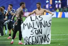 PM Inggris Desak FIFA Usut Spanduk Malvinas yang Dibentangkan Pemain Argentina