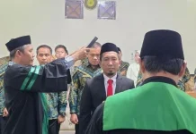 Ketua Pengadilan Agama Sarolangun Resmi Lantik Panitera Pengganti Baru