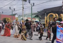 Pawai Pembangunan HUT ke-81 RI di Kota Sungai Penuh Meriah, Wako Alfin Apresiasi Antu