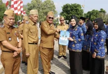 Wako Serahkan 195 SK PNS