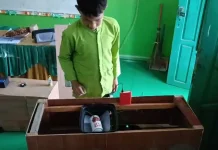 SMPN 13 Kerinci Ciptakan Tong Sampah Otomatis Dukung Adiwiyata