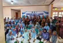 Sekolah Lansia Tangguh Perkuat Spiritual Lansia Sungai Penuh