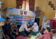 Propam Polres Kerinci Salurkan Sembako untuk Warga Rentan