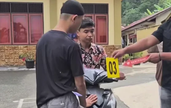 Rekonstruksi Kasus Penganiayaan Anak Digelar di Polres Kerinci