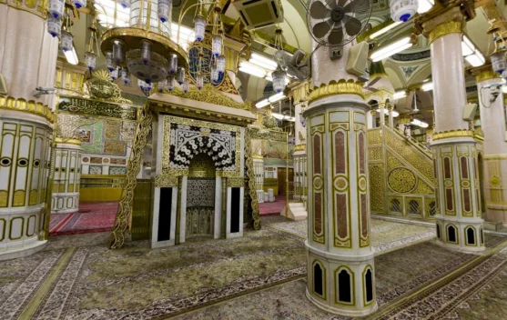 Rahasia Kebersihan 25.000 Karpet Masjid Nabawi yang Selalu Harum dan Nyaman