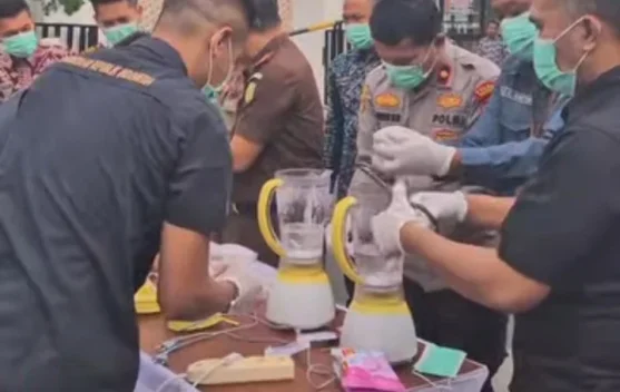 Perangi Narkotika, Kejari Sungai Penuh Musnahkan Puluhan Gram Sabu dan Ganja