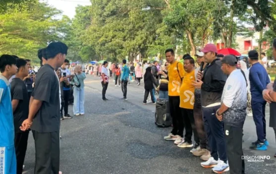 Bupati Merangin Lepas Tim Basket ke Minangkabau Cup