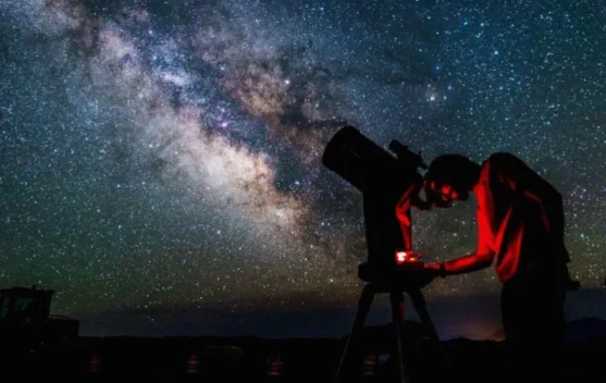 Agustus 2026 Menjanjikan Dua Peristiwa Astronomi Spektakuler Sekaligus