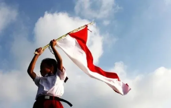 Bendera Merah Putih Wajib Dikibarkan di Rumah Setiap 17 Agustus, Ini Aturannya
