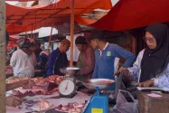 Harga Daging Sapi Tembus Rp200 Ribu di Sungai Penuh