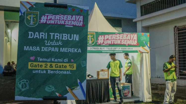 Gerakan Donasi Persebaya Terkumpul Puluhan Ribu Paket Alat Tulis
