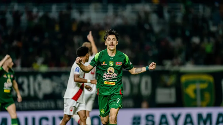 Rivera Optimistis Bawa Persebaya Raih Kemenangan