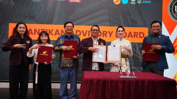 Respons Disrupsi AI, UC Gelar Industrial Gathering 2026