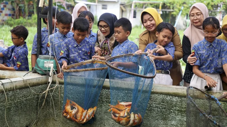 Pemkot Surabaya Ajak Warga Pilih Ikan sebagai Menu Sehat Ramadan 2026