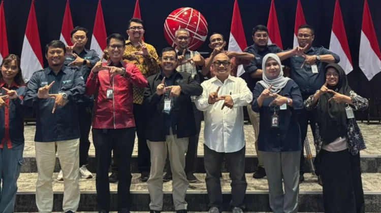 ITPLN Perkuat Pembelajaran Praktik Mahasiswa Bisnis Energi