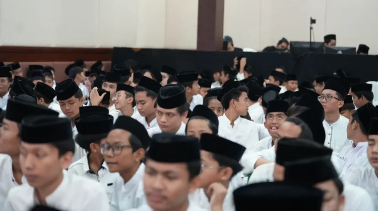 Kemenag Gelar Takjil Pesantren Bahas Masa Depan Santri