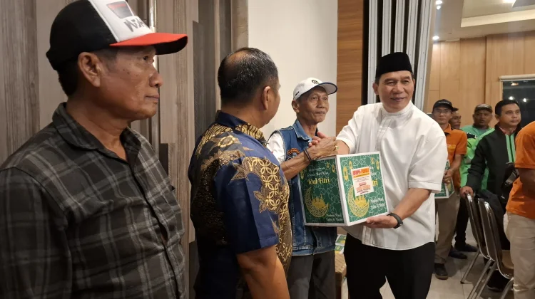 Diujung Tanduk, Angkot Diusulkan Jadi Transportasi Wisata