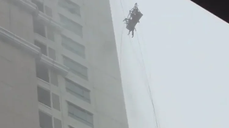 Gondola Diterjang Angin Kencang, Satu Pekerja Tewas