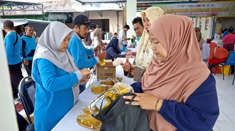 Jelang Lebaran, Pemerintah Kota Surabaya Tambah Stok Beras dan Minyakita