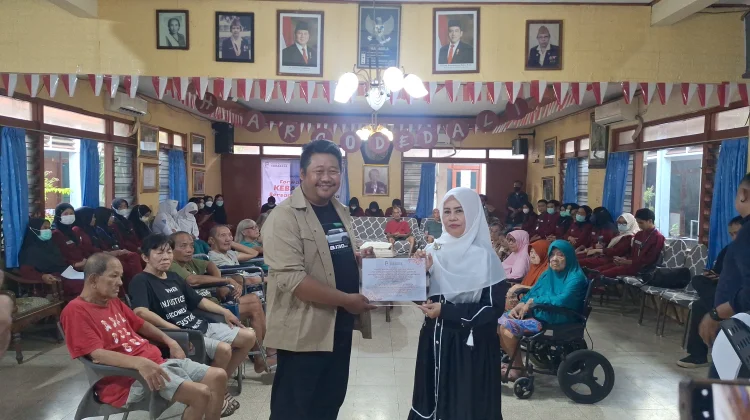 Forwan Surabaya Salurkan Bantuan ke Panti Hargodadali