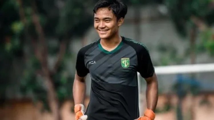 100 Pertandingan Ernando Ari Bersama Persebaya