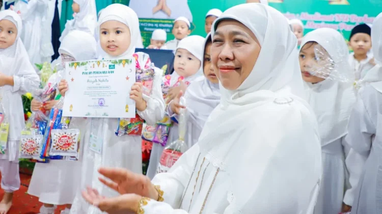 Khofifah Hadiri Nuzulul Qur’an dan Penutupan Pesantren Anak