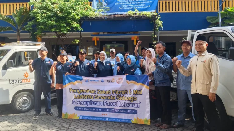 SMAMDA Sidoarjo Bagikan 750 Paket Lebaran dan Zakat Fitrah
