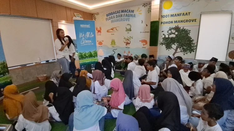 Wepose Indonesia dan Meratus Edukasi Anak Pesisir Surabaya Peduli Lingkungan