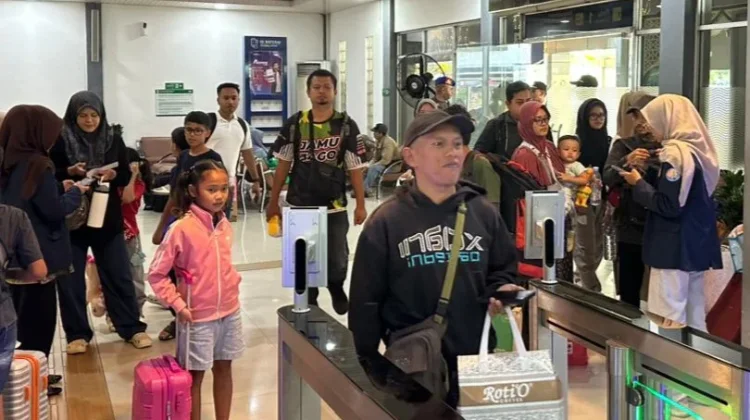 12.646 Tiket Kereta Mudik Balik di Stasiun Mojokerto Sudah Terjual