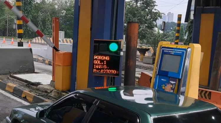 Penting: Pastikan Kecukupan Saldo E-Toll untuk Cegah Antrean Panjang di Gerbang Tol