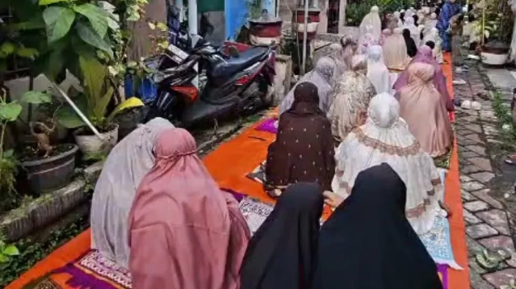 Salat Id Lebih Awal, Warga Muhammadiyah Tetap Jaga Kebersamaan