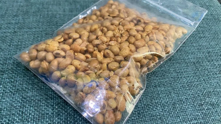 Kedelai Goreng Masih Jadi Primadona Suguhan Lebaran