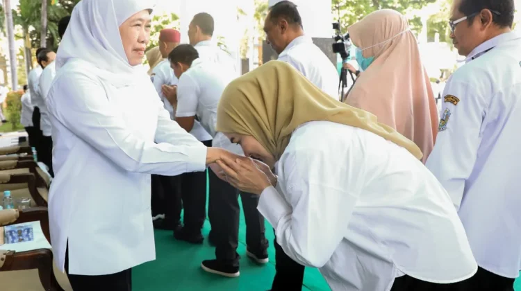 Gubernur Khofifah Terapkan WFH Tiap Rabu guna Efisiensi BBM