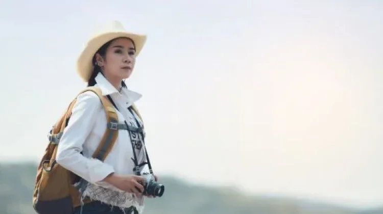 Ingin Solo Traveling? Simak Tips agar Perjalanan Tetap Nyaman