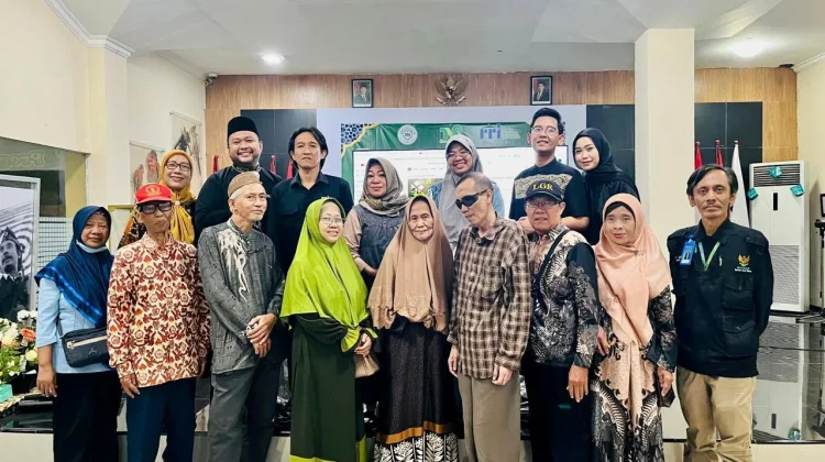 Pro 4 Gelar Halal Bihalal Sekaligus Goyang Dangdut Live