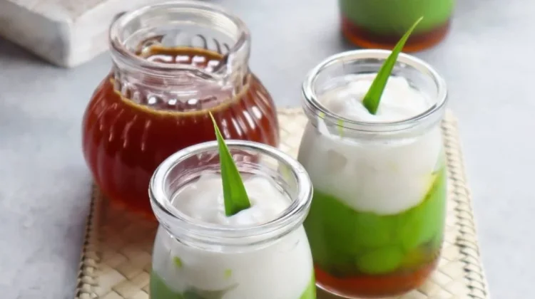 Kue Jongkong, Cita Rasa Tradisional yang Tetap Bertahan