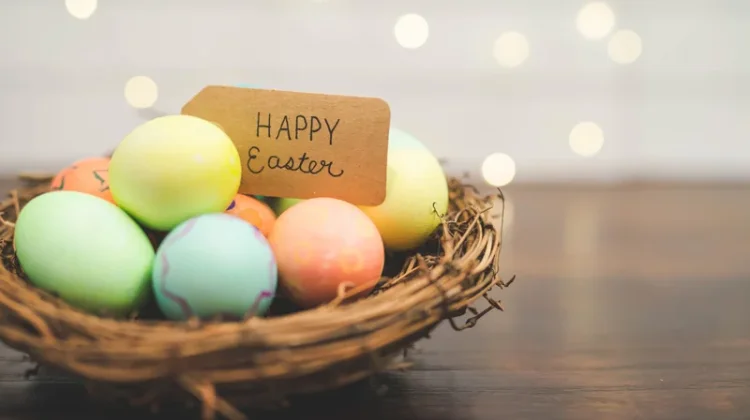 Telur Paskah Simbol Kehidupan Baru