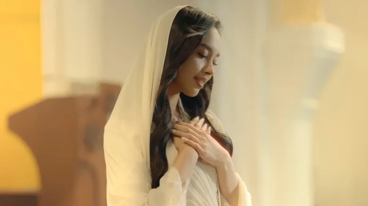 Lyodra Rilis Lagu Melodi Cinta-Mu Tuhan di Momen Jumat Agung