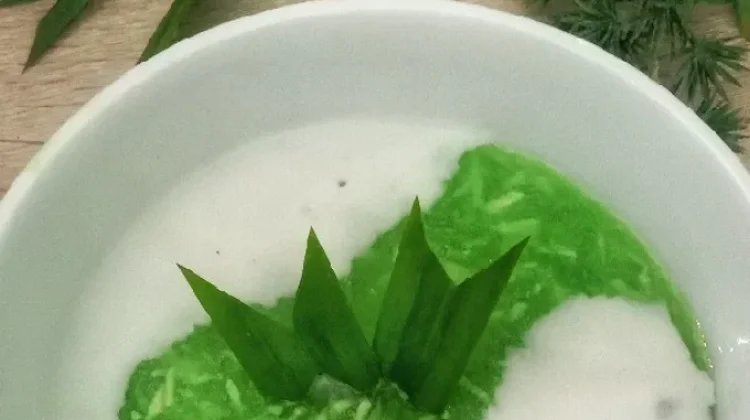 Bubur Singkong Pandan Kuliner Tradisional Khas Kalimantan