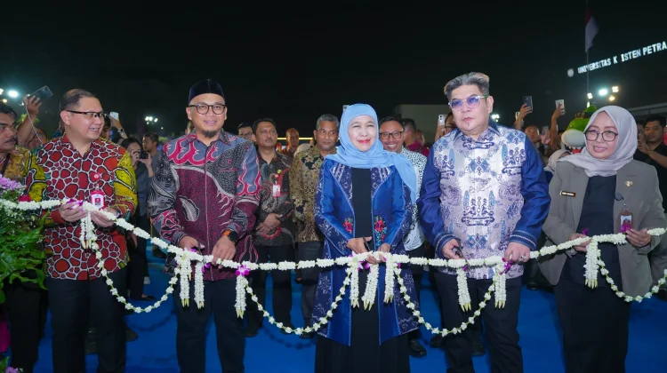 Khofifah Optimis LKS Dikmen Tumbuhkan Semangat Juara Talenta Unggul