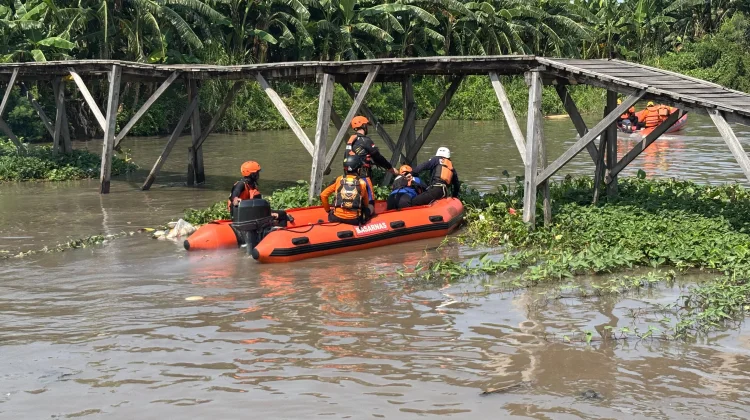 SAR Gabungan Cari Balita Tenggelam Sungai Kalidawir Sidoarjo