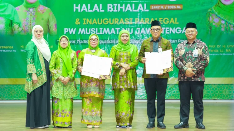 Paralegal Muslimat NU Dikukuhkan, Khofifah Soroti Akses Keadilan