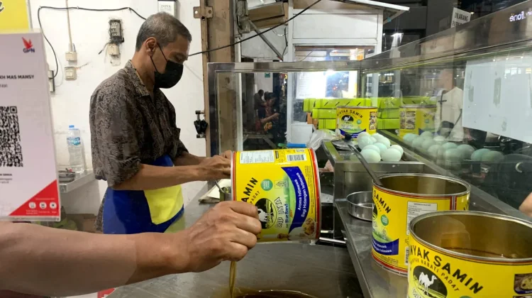 Mulai Langka, Martabak Telur Minyak Samin