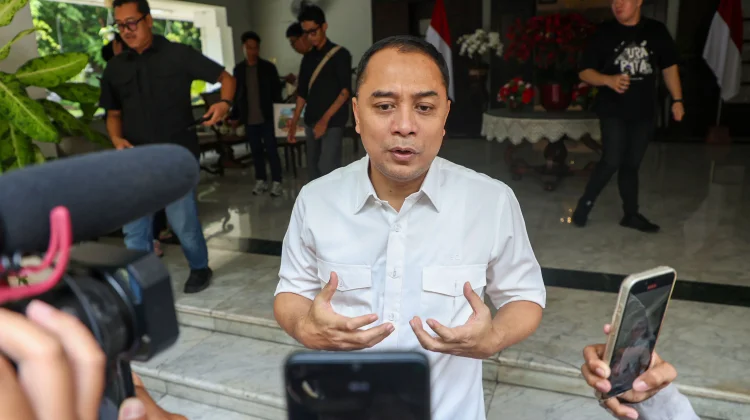 Hemat BBM Pemkot Surabaya Percepat Transisi Kendaraan Listrik