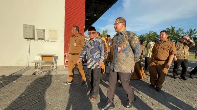 Kemendikdasmen Kaji Pengembangan Sekolah Olahraga Nasional