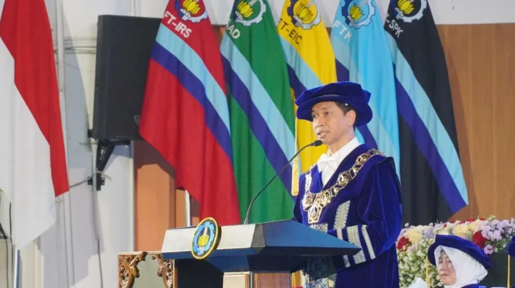 Wisuda ke-133 ITS, Rektor Tekankan Dampak Nyata bagi Masyarakat